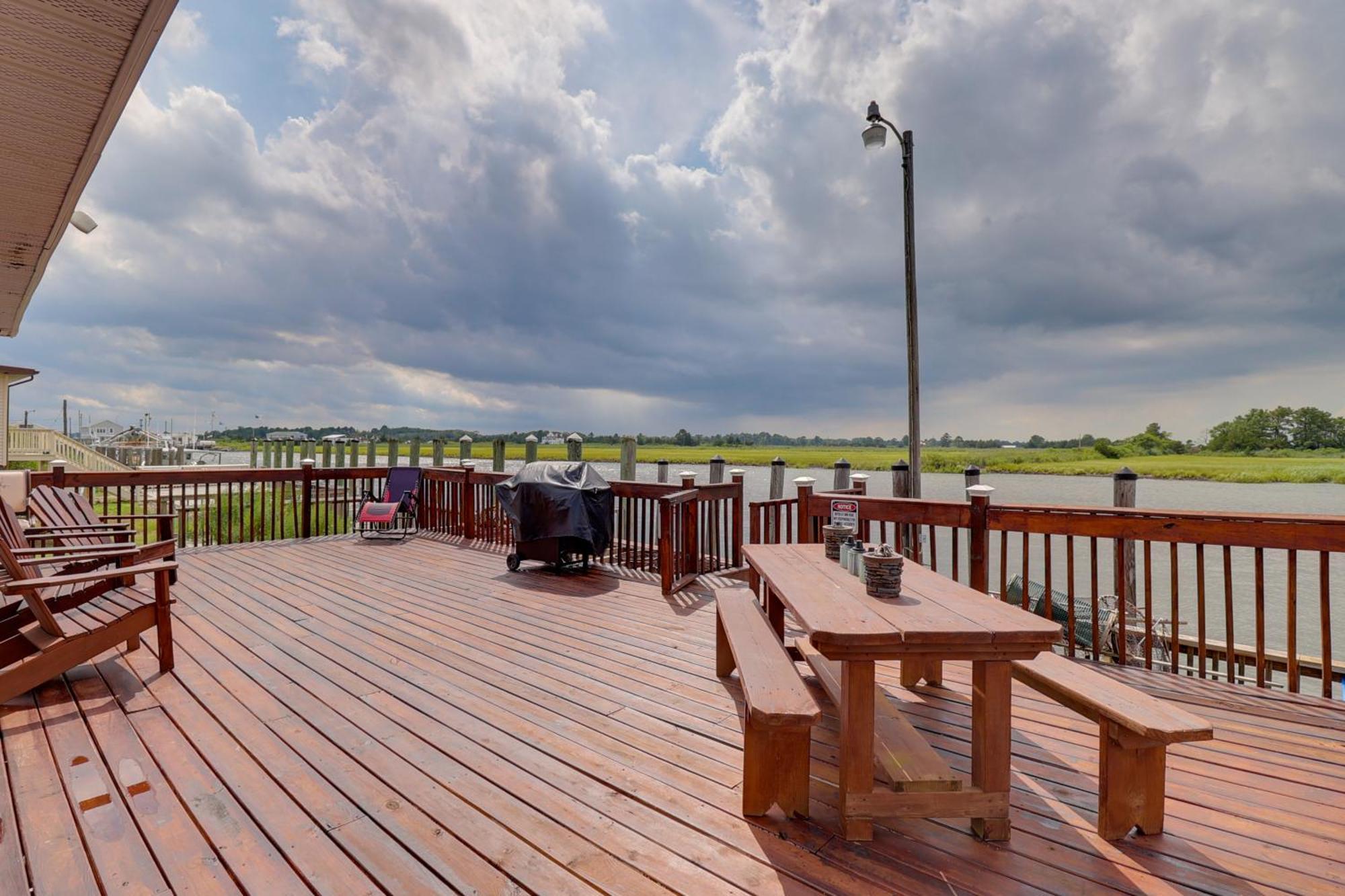 Oceanfront Milford Home With View And Boat Access Exteriér fotografie
