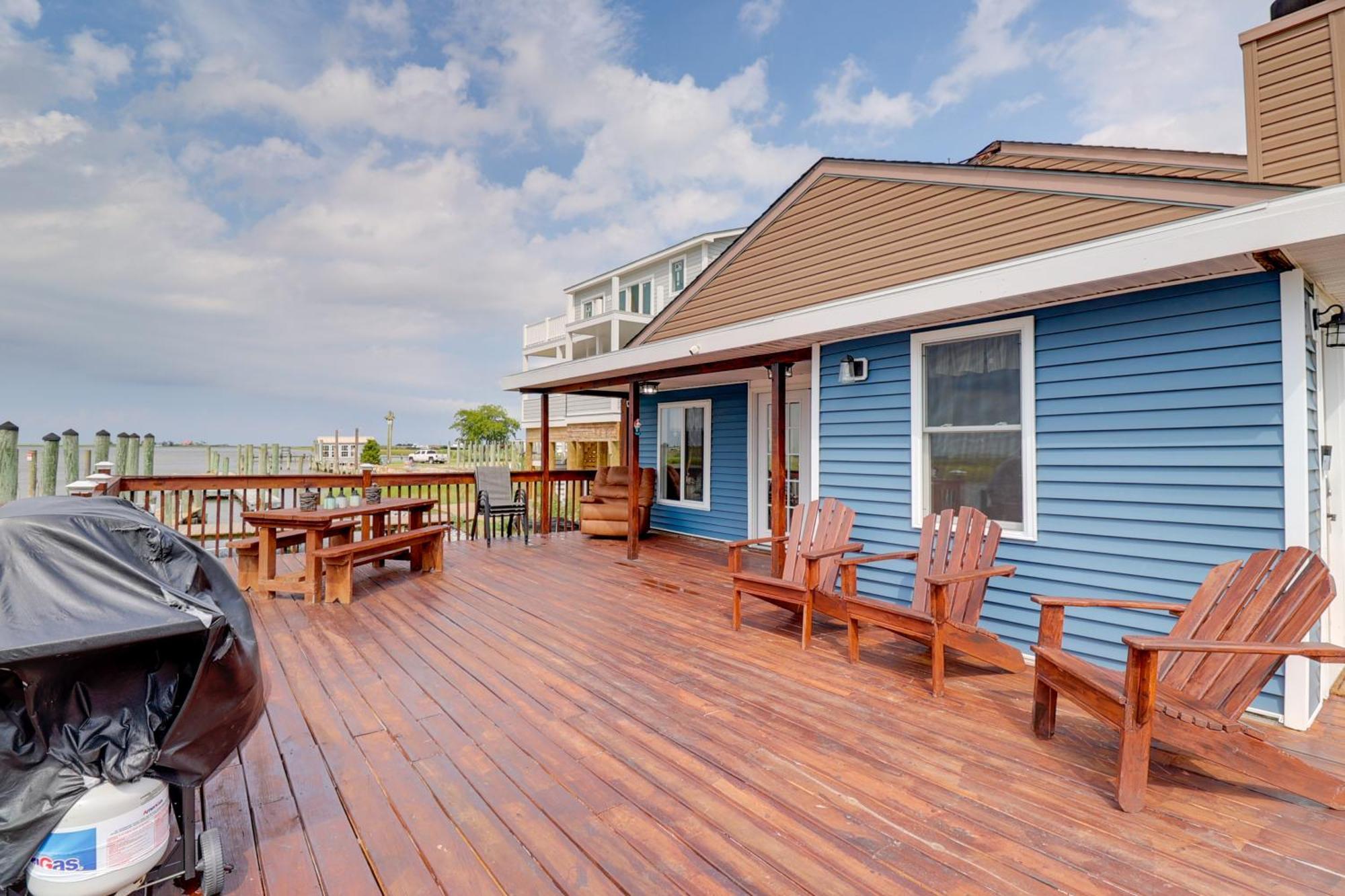 Oceanfront Milford Home With View And Boat Access Exteriér fotografie